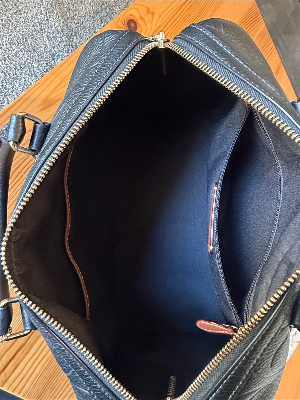 New Large Coach  leather  Morgan signature C - Picture 7 of 11